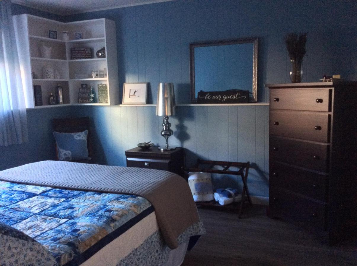 Berkie'S Bed & Breakfast Port Alberni Eksteriør billede